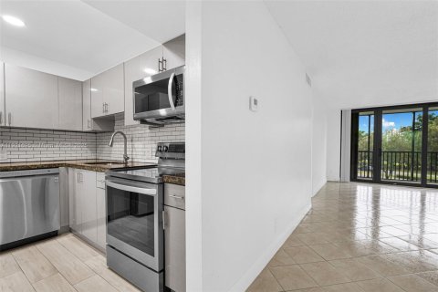 Copropriété à louer à Aventura, Floride: 2 chambres, 92.34 m2 № 2019059 - photo 5