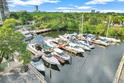Copropriété à louer à Aventura, Floride: 2 chambres, 92.34 m2 № 2019059 - photo 23