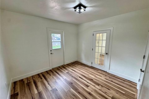 Casa en venta en Port Charlotte, Florida, 4 dormitorios, 123.56 m2 № 1810551 - foto 14