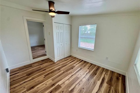 Casa en venta en Port Charlotte, Florida, 4 dormitorios, 123.56 m2 № 1810551 - foto 15