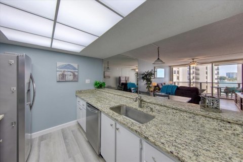 Condominio en venta en Clearwater, Florida, 2 dormitorios, 110.18 m2 № 1795797 - foto 9