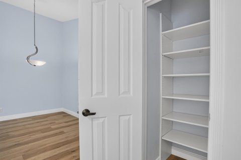 Townhouse in Palm Beach Gardens, Florida 2 bedrooms, 111.48 sq.m. № 2397214 - photo 29