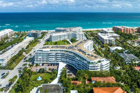 Condo in Palm Beach, Florida, 1 bedroom № 2158421 - photo 28
