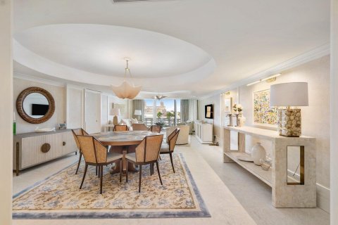 Condo in Palm Beach, Florida, 1 bedroom № 2158421 - photo 7