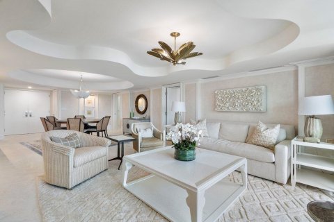 Condo in Palm Beach, Florida, 1 bedroom № 2158421 - photo 6