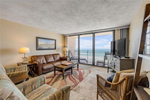 Condo in New Smyrna Beach, Florida, 3 bedrooms  № 1639838 - photo 15
