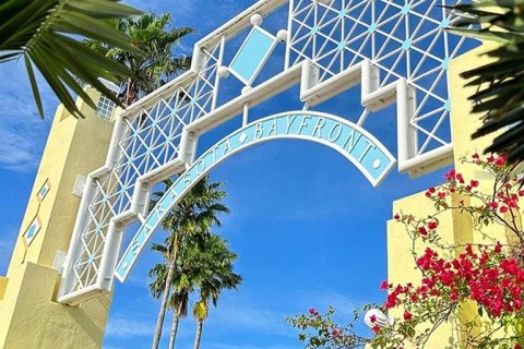 Condo in Sarasota, Florida, 2 bedrooms  № 1796081 - photo 13