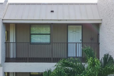 Condo in Coral Springs, Florida, 3 bedrooms № 2081638 - photo 23