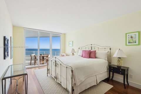 Copropriété à vendre à Lauderdale-by-the-Sea, Floride: 3 chambres, 297.29 m2 № 1974160 - photo 15