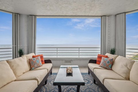 Copropriété à vendre à Lauderdale-by-the-Sea, Floride: 3 chambres, 297.29 m2 № 1974160 - photo 19