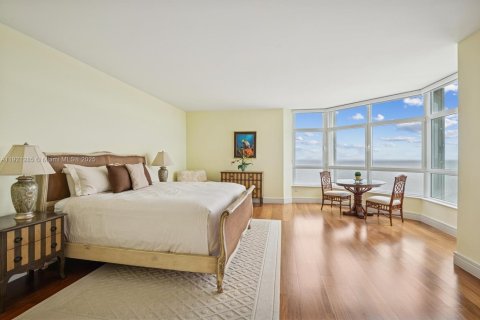 Copropriété à vendre à Lauderdale-by-the-Sea, Floride: 3 chambres, 297.29 m2 № 1974160 - photo 12