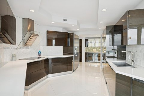 Copropriété à vendre à Lauderdale-by-the-Sea, Floride: 3 chambres, 297.29 m2 № 1974160 - photo 6