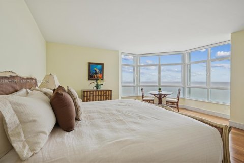 Copropriété à vendre à Lauderdale-by-the-Sea, Floride: 3 chambres, 297.29 m2 № 1974160 - photo 13