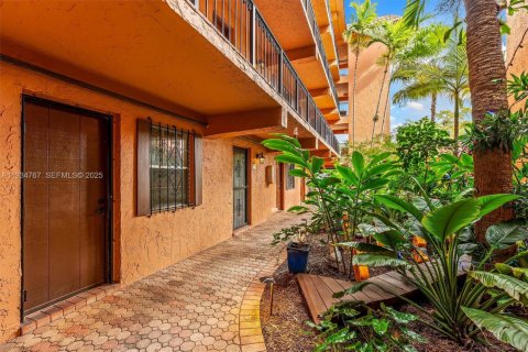 Condominio en venta en Fort Lauderdale, Florida, 3 dormitorios, 138.98 m2 № 1992941 - foto 4