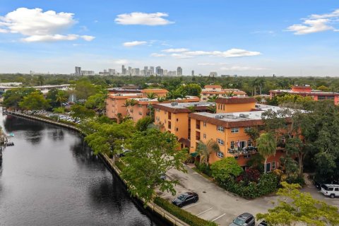 Condominio en venta en Fort Lauderdale, Florida, 3 dormitorios, 138.98 m2 № 1992941 - foto 25
