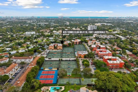 Condominio en venta en Fort Lauderdale, Florida, 3 dormitorios, 138.98 m2 № 1992941 - foto 30