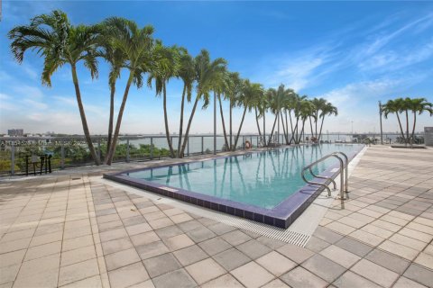 Copropriété à louer à Miami, Floride: 2 chambres, 107.58 m2 № 1874857 - photo 16