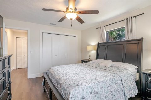 Casa en venta en New Port Richey, Florida, 3 dormitorios, 159.23 m2 № 2166366 - foto 30
