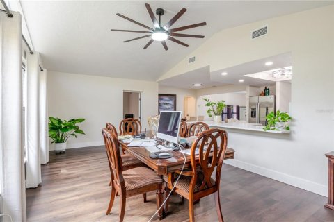 Casa en venta en New Port Richey, Florida, 3 dormitorios, 159.23 m2 № 2166366 - foto 16