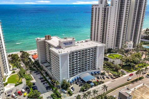 Copropriété à vendre à Sunny Isles Beach, Floride: 33.44 m2 № 1955748 - photo 1