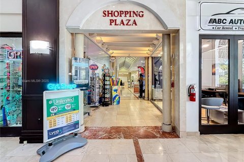 Copropriété à vendre à Sunny Isles Beach, Floride: 33.44 m2 № 1955748 - photo 24