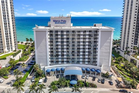 Copropriété à vendre à Sunny Isles Beach, Floride: 33.44 m2 № 1955748 - photo 2