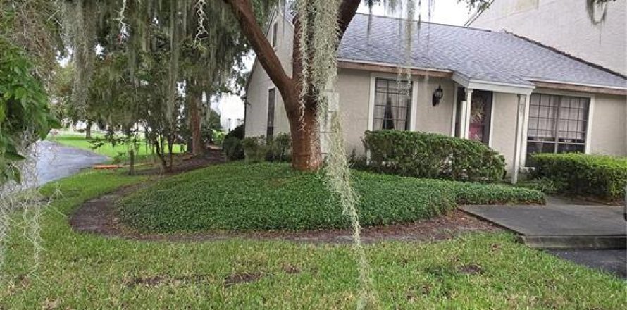 Condo in Ocala, Florida, 2 bedrooms № 1899462
