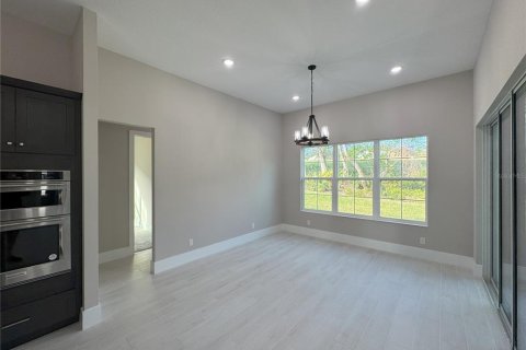 Villa ou maison à vendre à Apopka, Floride: 4 chambres, 241.92 m2 № 1543199 - photo 9