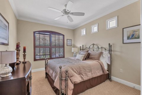 House in Sarasota, Florida 5 bedrooms, 342.44 sq.m. № 1901400 - photo 26
