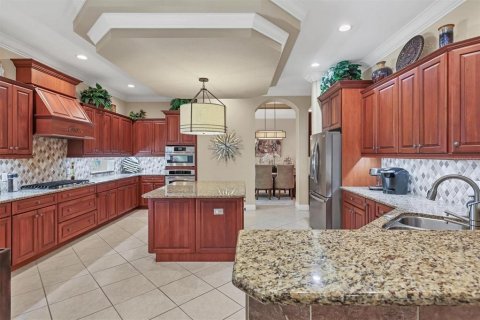 House in Sarasota, Florida 5 bedrooms, 342.44 sq.m. № 1901400 - photo 10