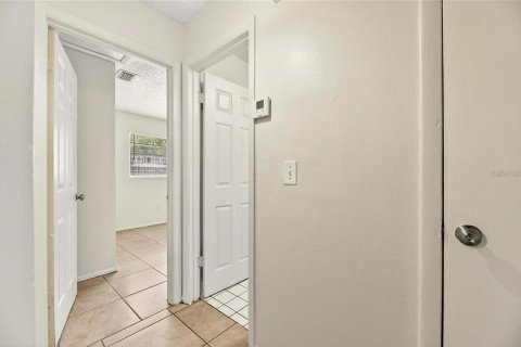 Immobilier commercial à vendre à Largo, Floride: 6 chambres, 225.75 m2 № 2313406 - photo 20