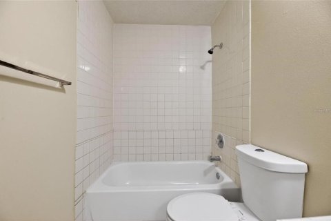 Immobilier commercial à vendre à Largo, Floride: 6 chambres, 225.75 m2 № 2313406 - photo 24