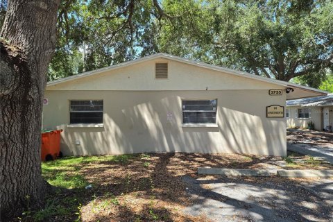 Immobilier commercial à Largo, Floride 6 chambres, 225.75 m2 № 2313406