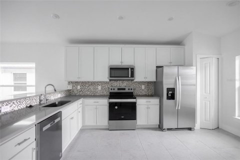 Casa en venta en Port Charlotte, Florida, 3 dormitorios, 140.38 m2 № 1558169 - foto 4