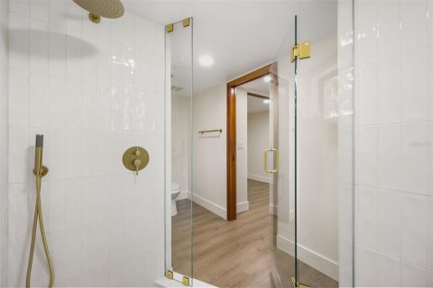 Condo in Orlando, Florida, 3 bedrooms № 2222502 - photo 18