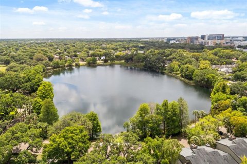 Condo in Orlando, Florida, 3 bedrooms № 2222502 - photo 29