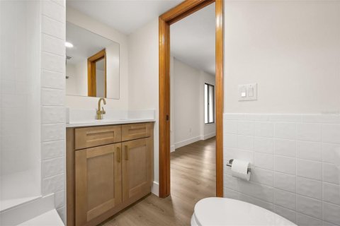 Condo in Orlando, Florida, 3 bedrooms № 2222502 - photo 23