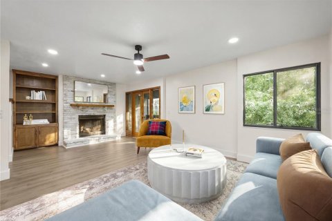 Condo in Orlando, Florida, 3 bedrooms № 2222502 - photo 3
