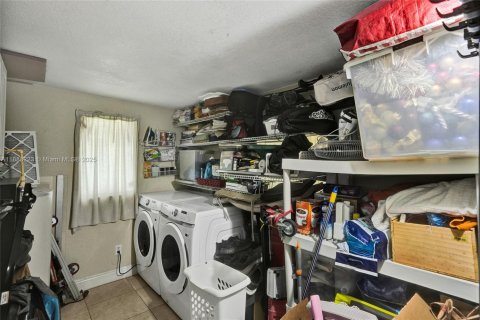 Купить виллу или дом в Майами, Флорида 3 спальни, 112.41м2, № 1942396 - фото 24