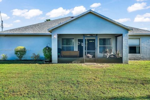 Casa en venta en Port St. Lucie, Florida, 3 dormitorios, 170.01 m2 № 2001866 - foto 29