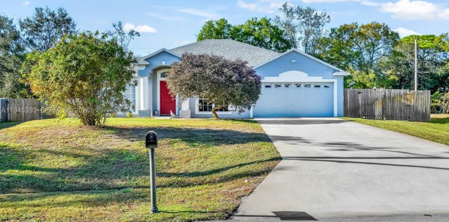 Casa en Port St. Lucie, Florida 3 dormitorios, 170.01 m2 № 2001866