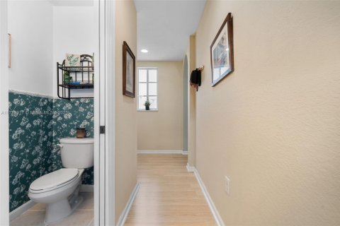 House in Homestead, Florida 4 bedrooms, 260.03 sq.m. № 1714726 - photo 26