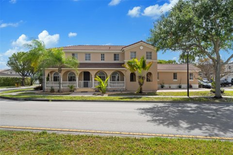 House in Homestead, Florida 4 bedrooms, 260.03 sq.m. № 1714726 - photo 2