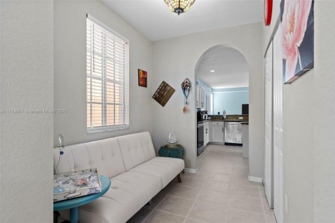 House in Homestead, Florida 4 bedrooms, 260.03 sq.m. № 1714726 - photo 15