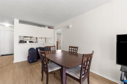 Copropriété à vendre à Gainesville, Floride: 4 chambres, 109.35 m2 № 2103167 - photo 6