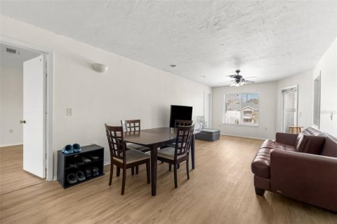 Copropriété à vendre à Gainesville, Floride: 4 chambres, 109.35 m2 № 2103167 - photo 9