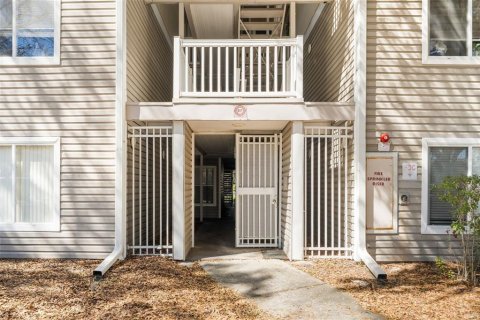 Copropriété à vendre à Gainesville, Floride: 4 chambres, 109.35 m2 № 2103167 - photo 2