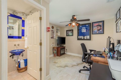 House in Tarpon Springs, Florida 2 bedrooms, 96.71 sq.m. № 1832889 - photo 27