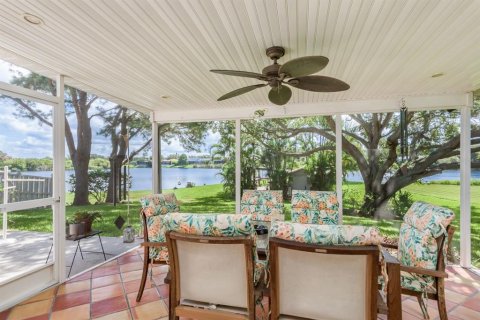 House in Tarpon Springs, Florida 2 bedrooms, 96.71 sq.m. № 1832889 - photo 30