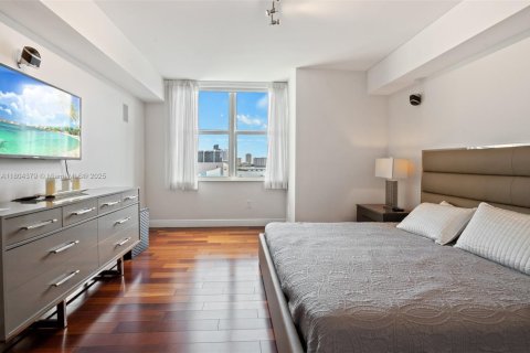 Condo in Aventura, Florida, 2 bedrooms  № 1741330 - photo 18